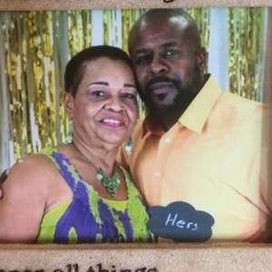 Meet your Posher, Stella